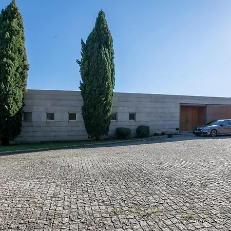 Private - - Abragao Villa Penafiel