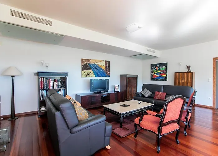 Villa Private - - Abragao Penafiel