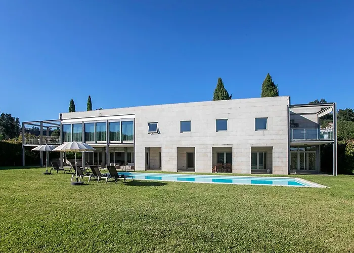 Private - - Abragao بينافيل