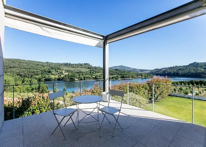 Private - - Abragao Villa Penafiel